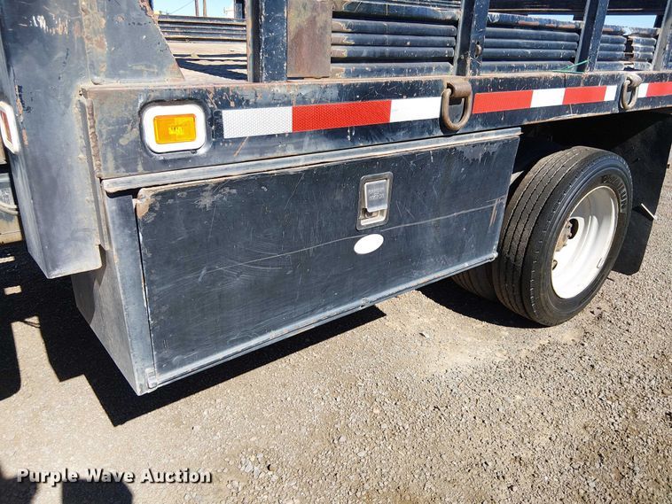 image for item EC1281 2008 Ford F450 Super Duty flatbed truck