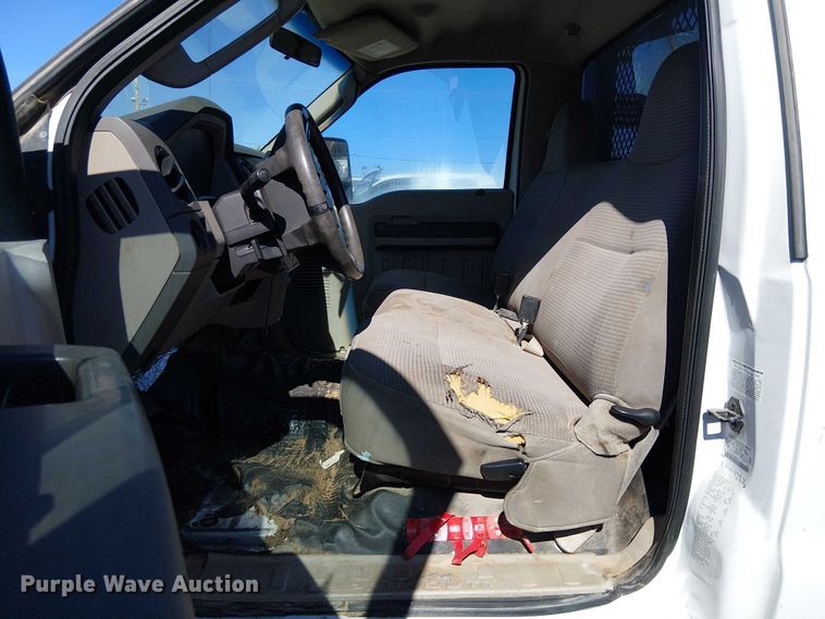 image for item EC1281 2008 Ford F450 Super Duty flatbed truck