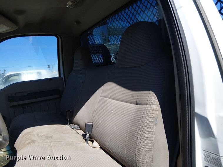 image for item EC1281 2008 Ford F450 Super Duty flatbed truck