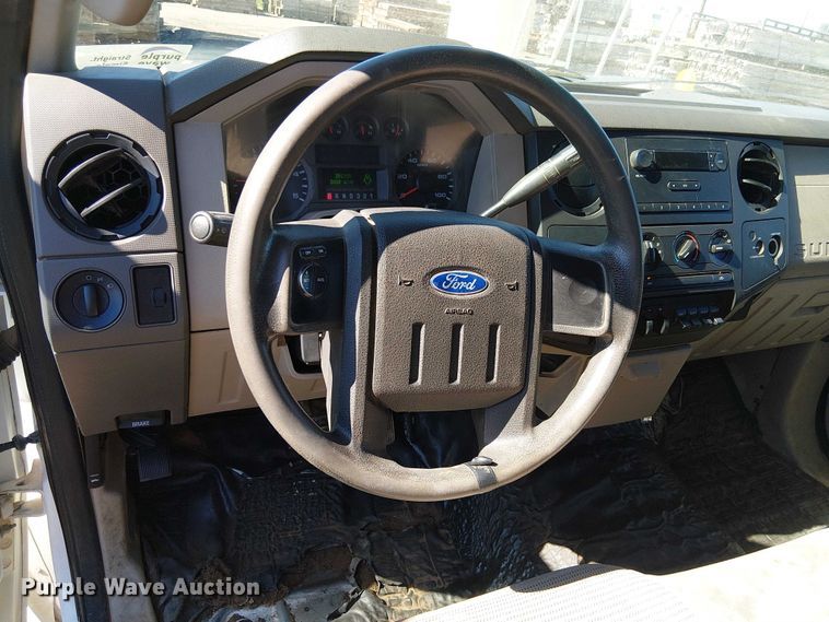 image for item EC1281 2008 Ford F450 Super Duty flatbed truck