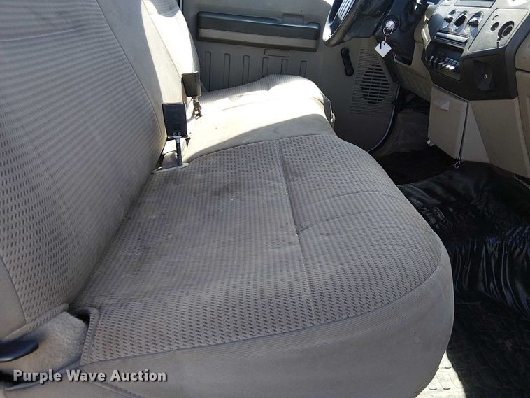 image for item EC1281 2008 Ford F450 Super Duty flatbed truck