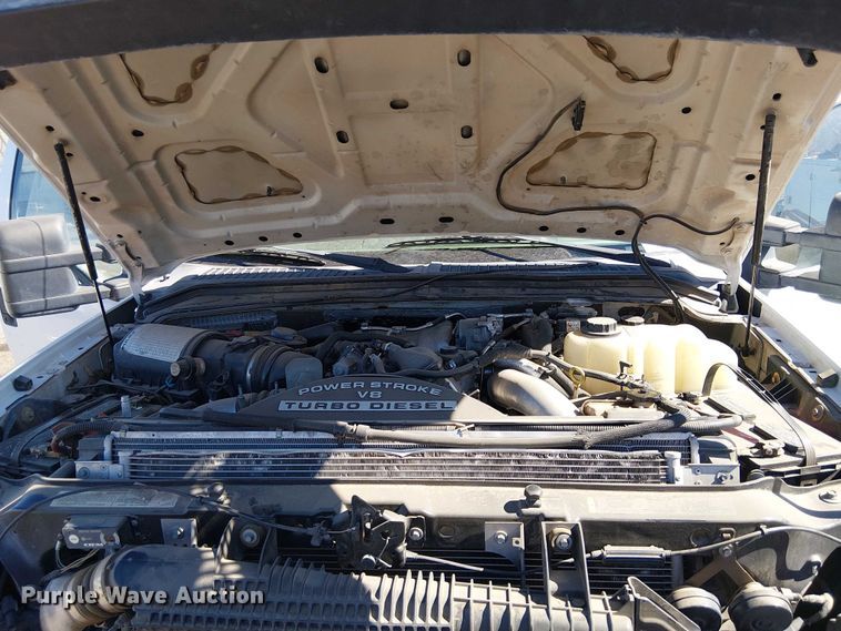 image for item EC1281 2008 Ford F450 Super Duty flatbed truck