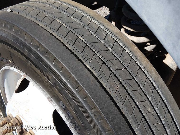 image for item EC1281 2008 Ford F450 Super Duty flatbed truck