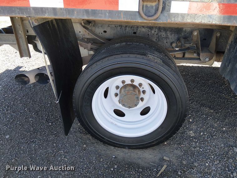 image for item EC1281 2008 Ford F450 Super Duty flatbed truck