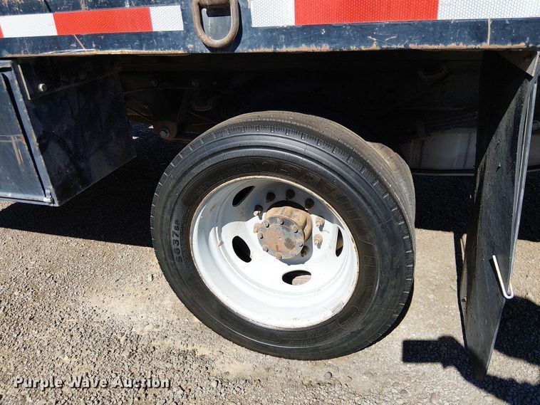image for item EC1281 2008 Ford F450 Super Duty flatbed truck