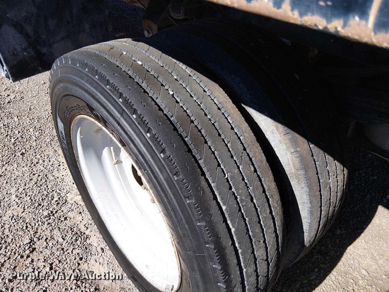 image for item EC1281 2008 Ford F450 Super Duty flatbed truck