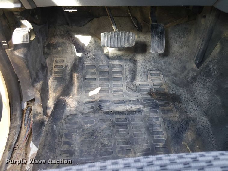 image for item EC1284 2012 Ford F250 Super Duty utility bed pickup truck