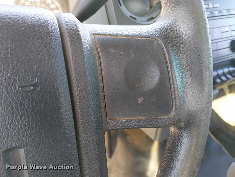 image for item EC1284 2012 Ford F250 Super Duty utility bed pickup truck