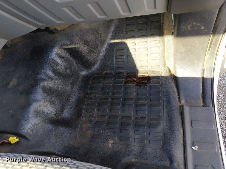 image for item EC1284 2012 Ford F250 Super Duty utility bed pickup truck