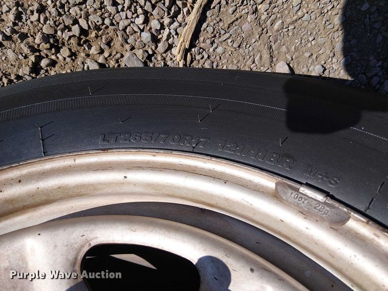 image for item EC1284 2012 Ford F250 Super Duty utility bed pickup truck