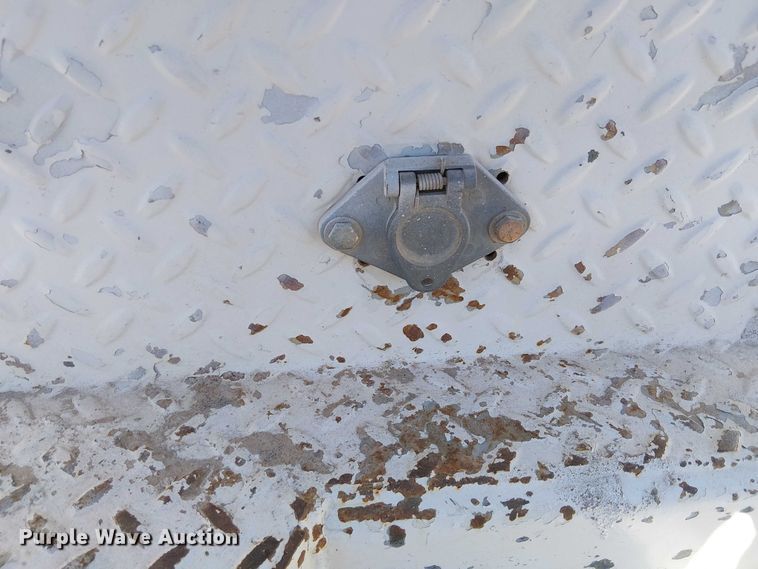 image for item EC1285 2008 Ford F250 Super Duty utility bed pickup truck