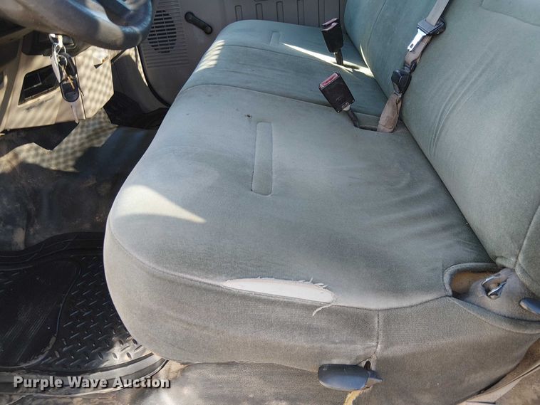 image for item EC1285 2008 Ford F250 Super Duty utility bed pickup truck