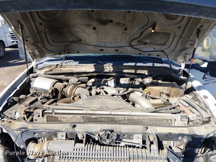 image for item EC1285 2008 Ford F250 Super Duty utility bed pickup truck