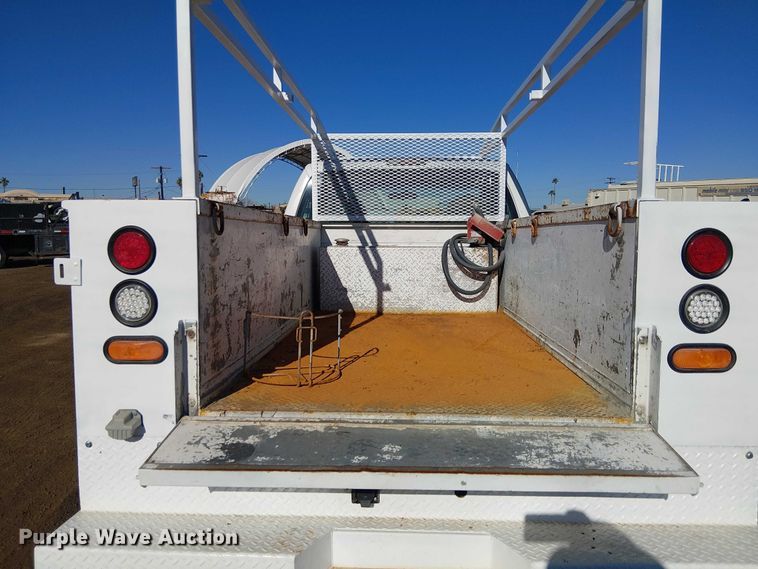 image for item EC1288 2008 Ford F250 Super Duty utility bed pickup truck