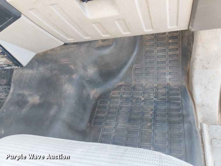 image for item EC1288 2008 Ford F250 Super Duty utility bed pickup truck