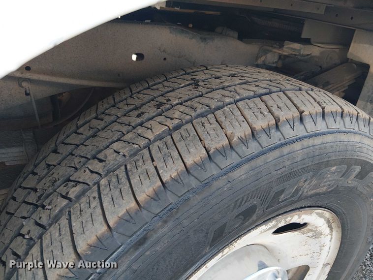 image for item EC1288 2008 Ford F250 Super Duty utility bed pickup truck