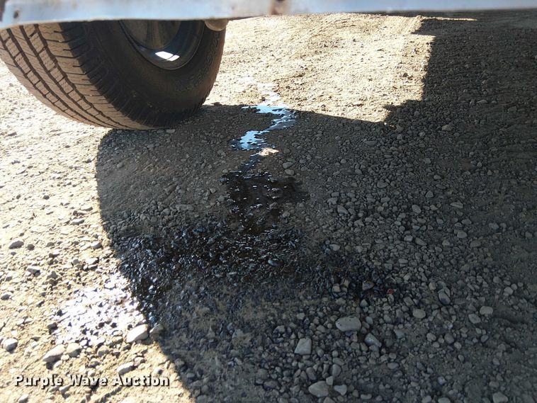 image for item EC1293 2008 Ford F250 Super Duty utility bed pickup truck