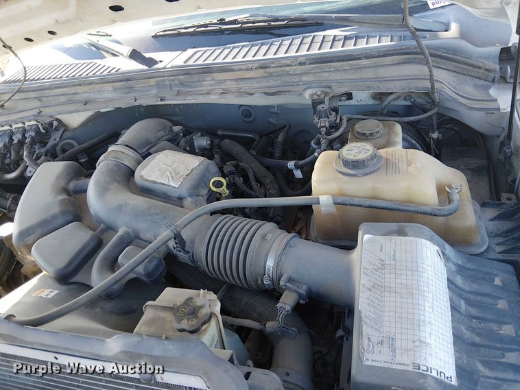 image for item EC1293 2008 Ford F250 Super Duty utility bed pickup truck