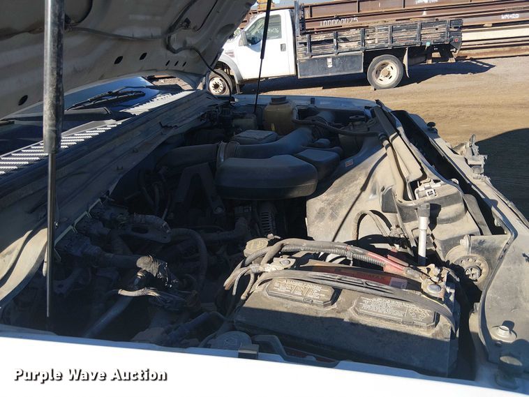 image for item EC1293 2008 Ford F250 Super Duty utility bed pickup truck