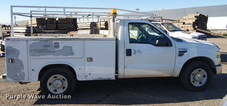 image for item EC1295 2008 Ford F250 Super Duty utility bed pickup truck
