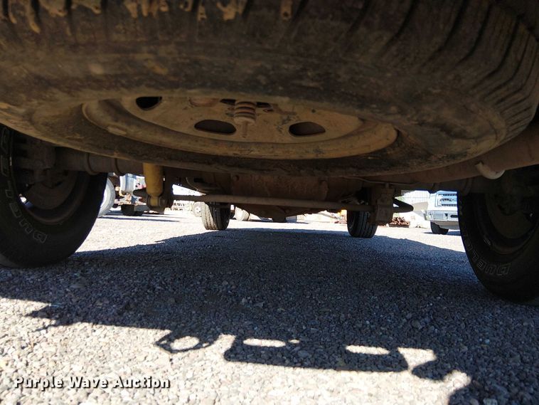 image for item EC1295 2008 Ford F250 Super Duty utility bed pickup truck