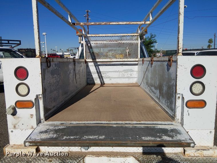 image for item EC1295 2008 Ford F250 Super Duty utility bed pickup truck