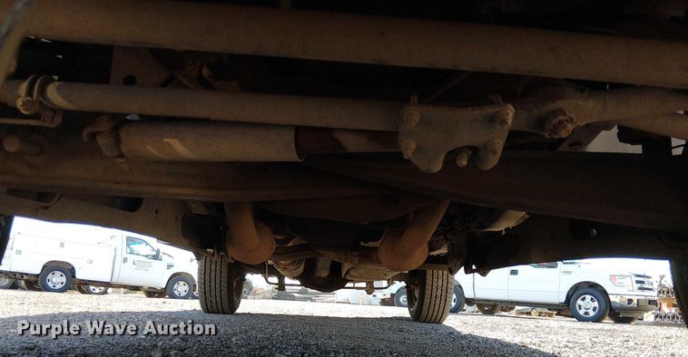 image for item EC1295 2008 Ford F250 Super Duty utility bed pickup truck