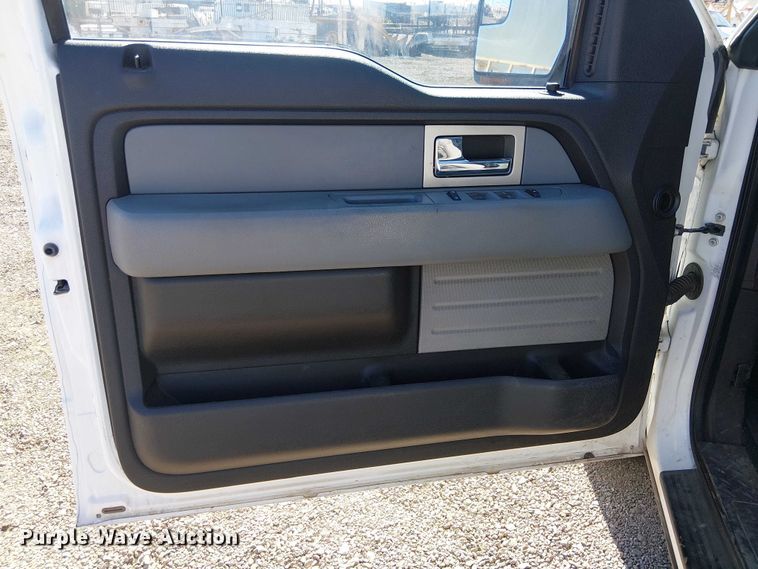 image for item EC1302 2011 Ford F150 SuperCrew pickup truck