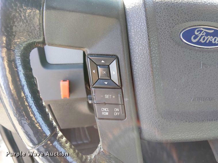 image for item EC1302 2011 Ford F150 SuperCrew pickup truck