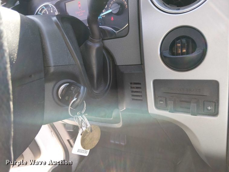 image for item EC1302 2011 Ford F150 SuperCrew pickup truck