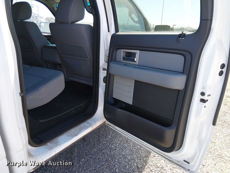 image for item EC1302 2011 Ford F150 SuperCrew pickup truck