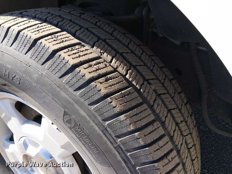 image for item EC1302 2011 Ford F150 SuperCrew pickup truck