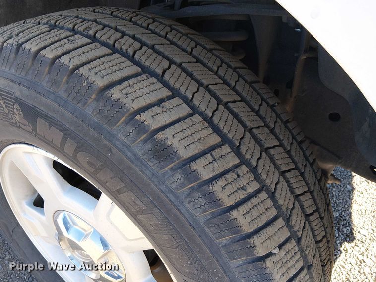 image for item EC1302 2011 Ford F150 SuperCrew pickup truck