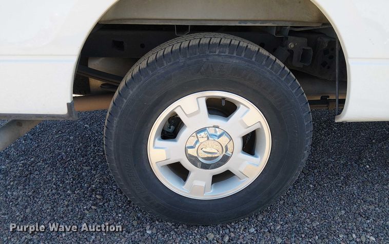 image for item EC1302 2011 Ford F150 SuperCrew pickup truck