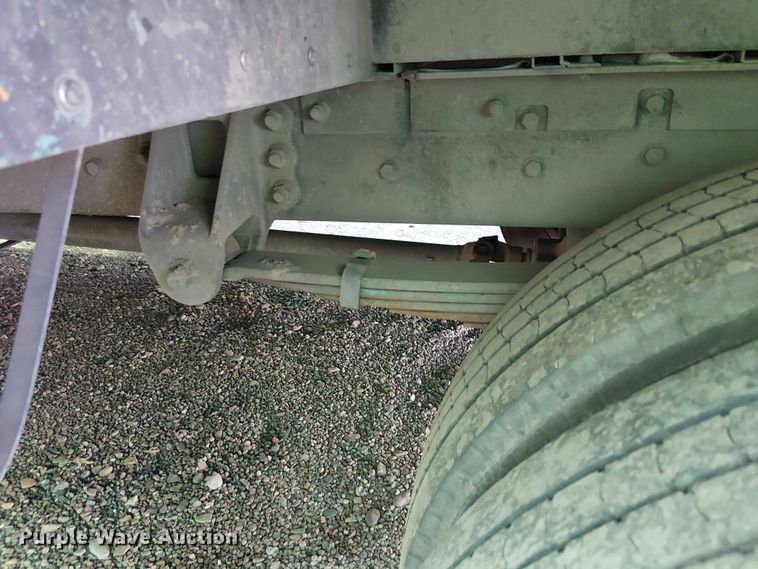 image for item EC1310 2014 Freightliner MT45 delivery truck