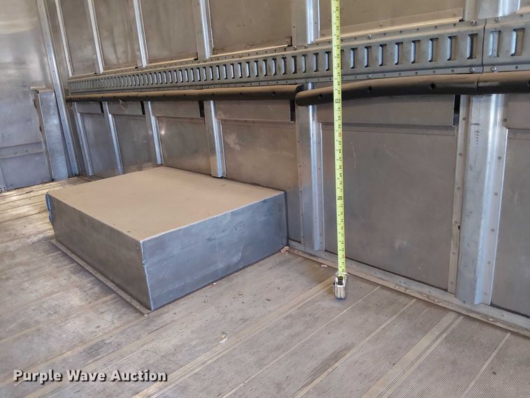 image for item EC1310 2014 Freightliner MT45 delivery truck