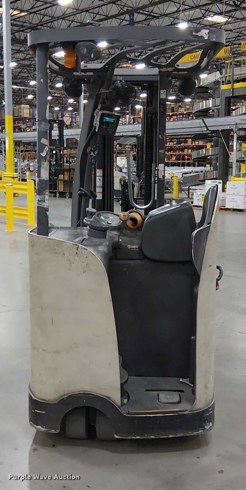 image for item EC1337 2017 Crown RC5545-40 forklift