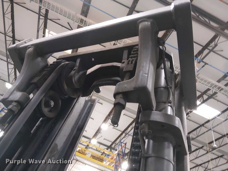 image for item EC1337 2017 Crown RC5545-40 forklift