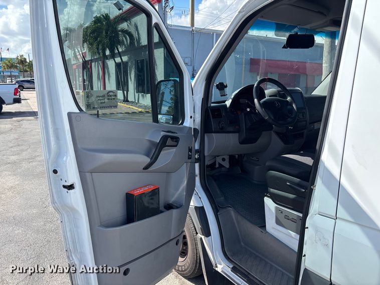 image for item EC3892 2017 Mercedes-Benz Sprinter 3500 van