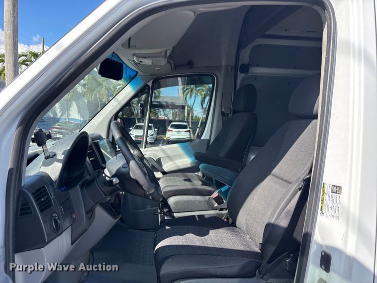 image for item EC3892 2017 Mercedes-Benz Sprinter 3500 van