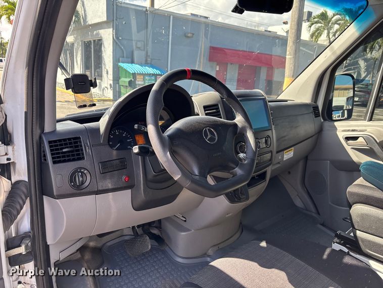 image for item EC3892 2017 Mercedes-Benz Sprinter 3500 van