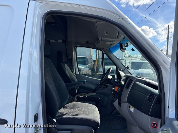 image for item EC3892 2017 Mercedes-Benz Sprinter 3500 van