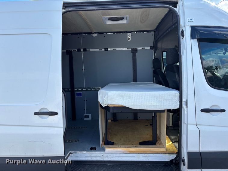 image for item EC3892 2017 Mercedes-Benz Sprinter 3500 van