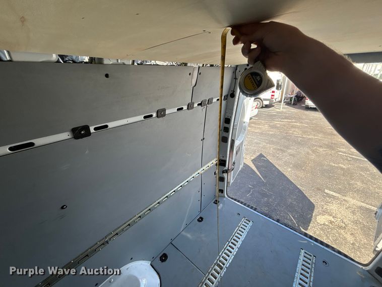 image for item EC3892 2017 Mercedes-Benz Sprinter 3500 van