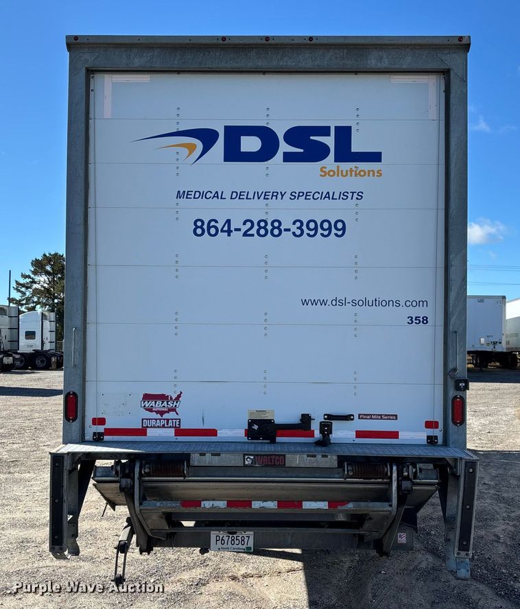 image for item EC3893 2019 International MV607 box truck