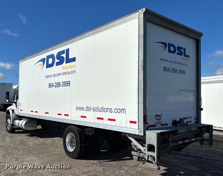 image for item EC3893 2019 International MV607 box truck