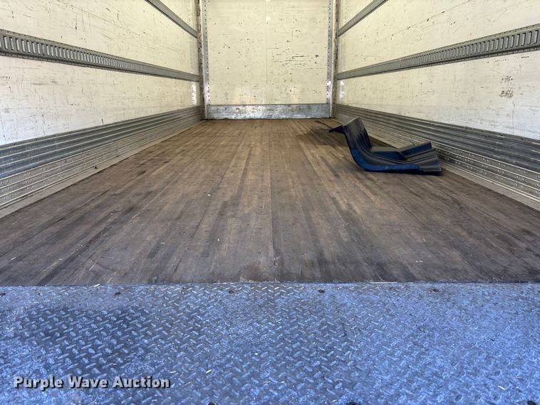 image for item EC3893 2019 International MV607 box truck