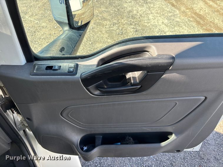 image for item EC3893 2019 International MV607 box truck