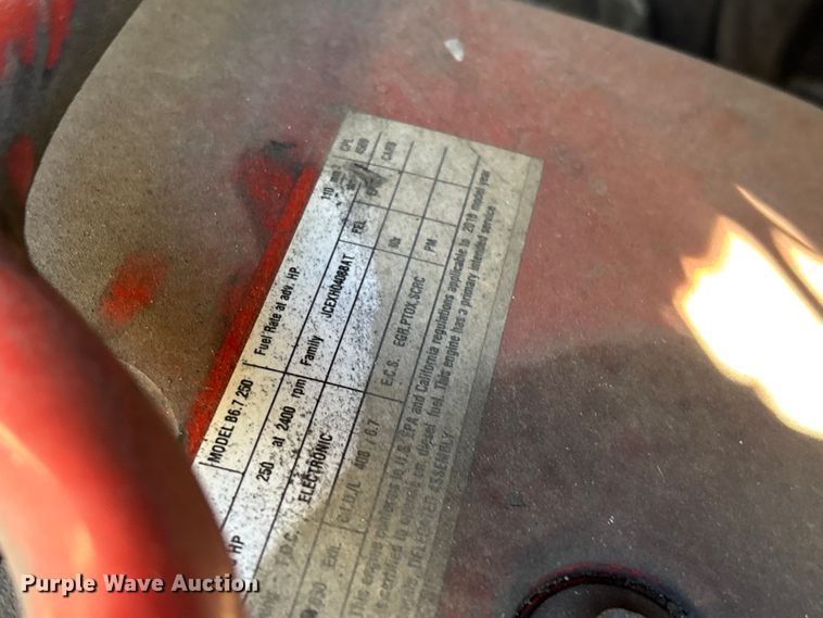 image for item EC3893 2019 International MV607 box truck