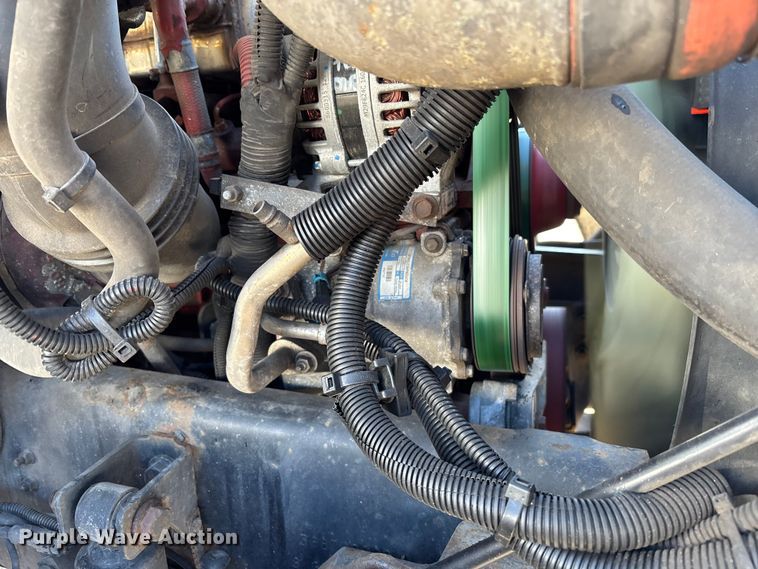 image for item EC3893 2019 International MV607 box truck